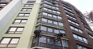 Установка крыши на балкон Балашиха цена от 1053 руб. м/2.